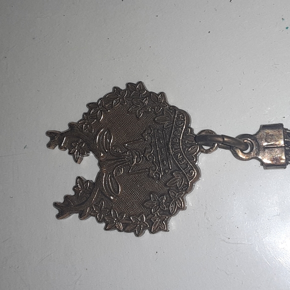 VINTAGE GLENFIDDICH KEYCHAIN CHARM NRMINT CONDITION - Picture 3 of 5